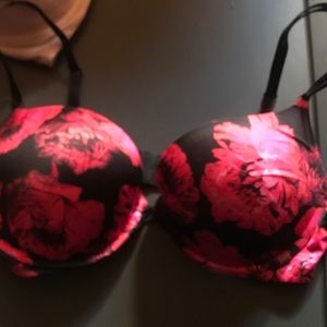 Victoria’s Secret bra